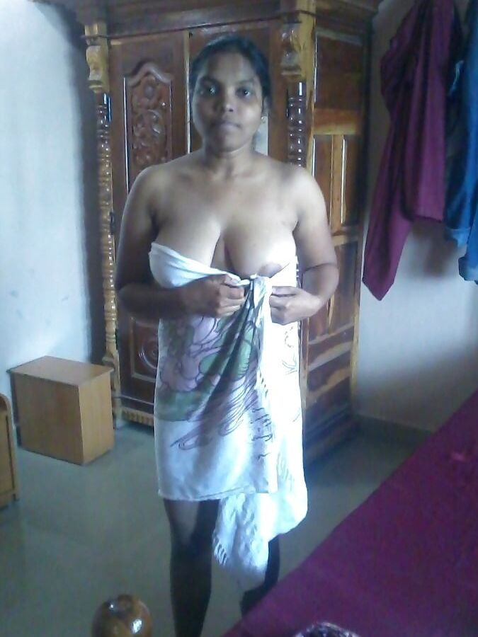 Nude Malayalee Young Indian Bhabhi