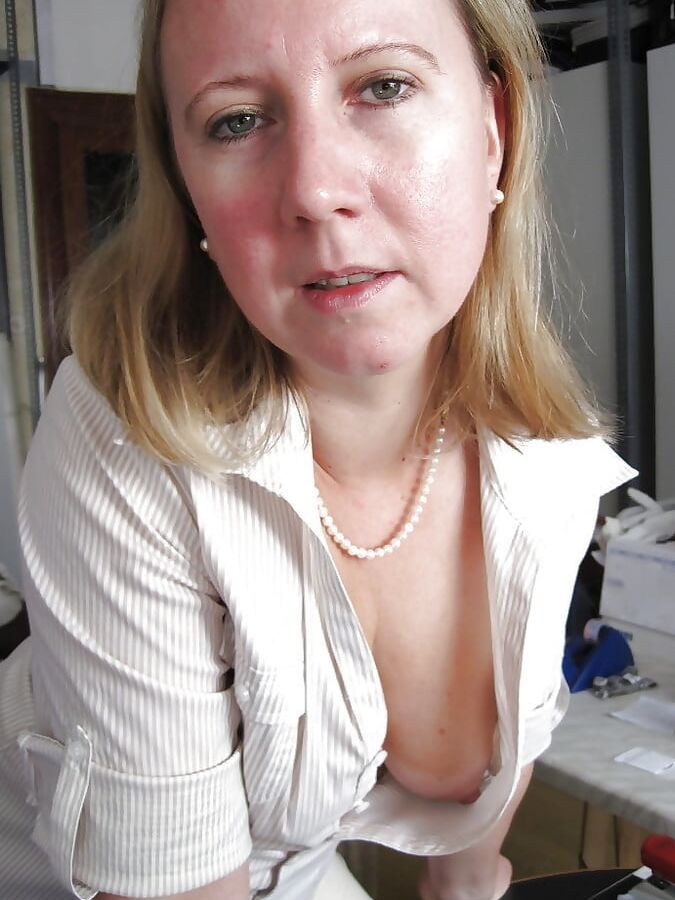 Belle mere en attente de bite ( stepmother want your dick)