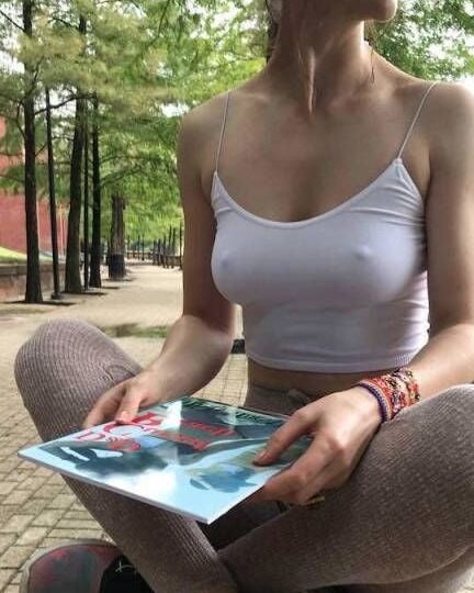 Cum on Braless