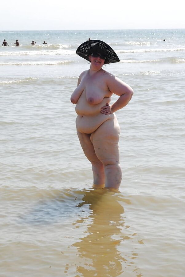 Bbw mix (Beach)