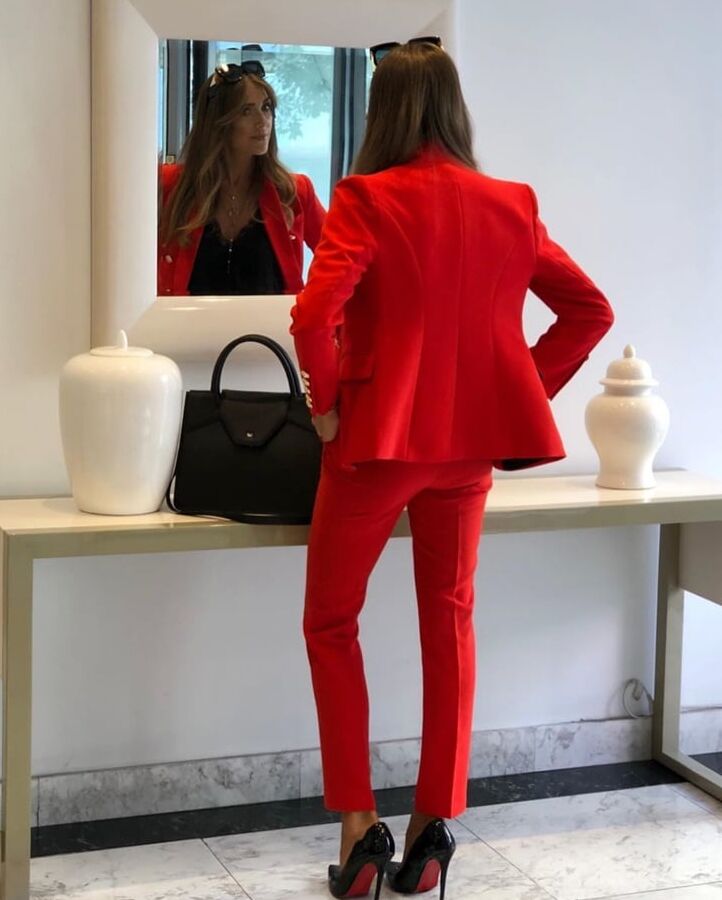 Sexy babes on Highheels from Instagram