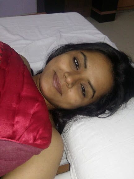Kolkata newly married wife in hotel ()