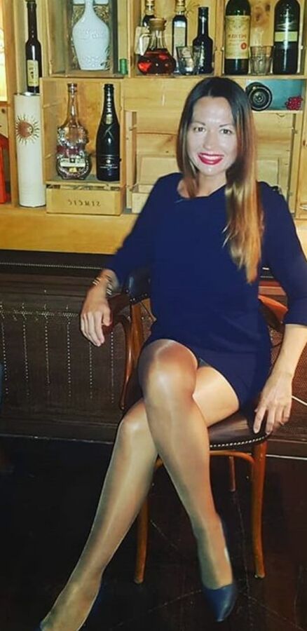 Tanja M in pantyhose ..Tanja u najlonkama