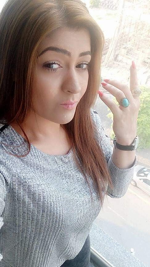 Pakistani Beautiful call girl