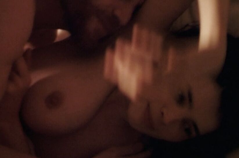 Julie Ormond ( - )