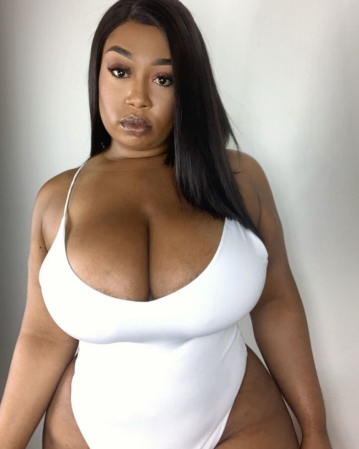 Ebony BBW Britney