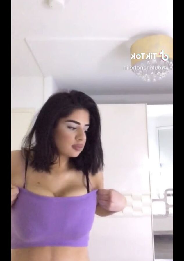 Hot Cumtributes