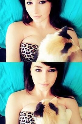 MISS JUNE AMERICAN MODEL NON NUDE PICS