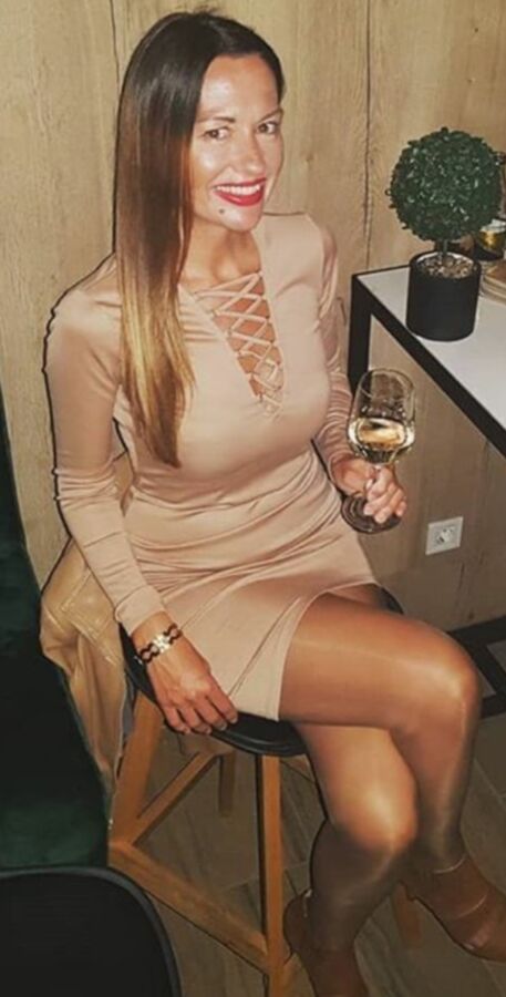 Tanja M in pantyhose ..Tanja u najlonkama