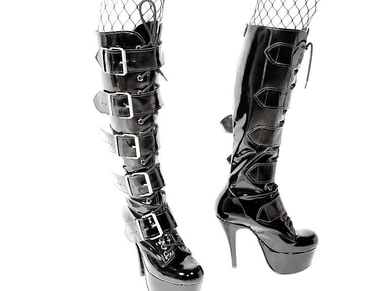 Mistress Lucy Khan