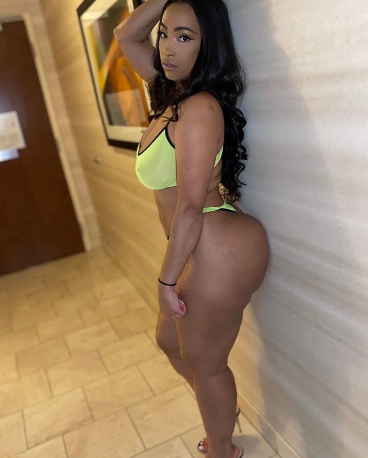 PUTA DO INSTAGRAM: Robyn Banks