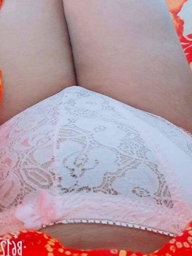 Bangladeshi Cute GF NuDe Selfie For BFF