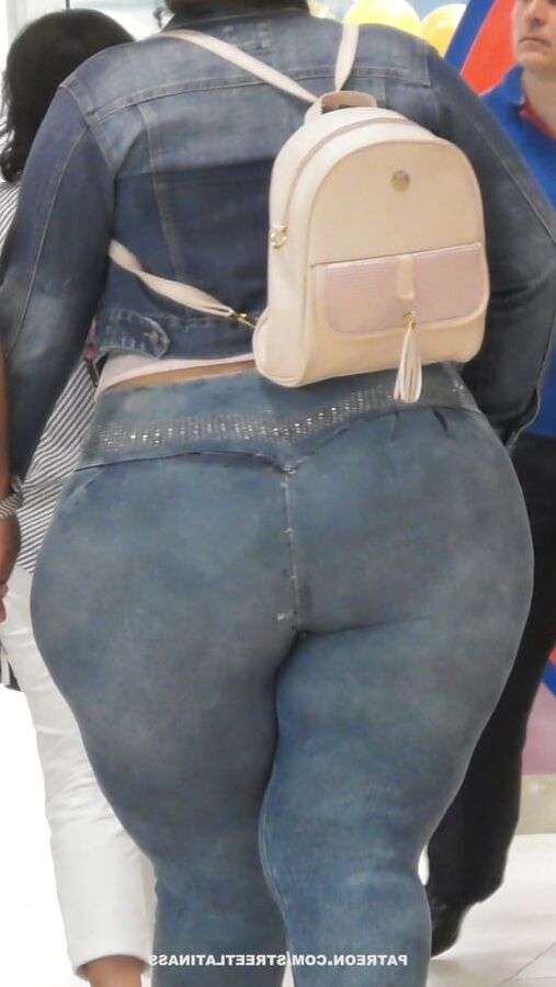 Big booty latinas
