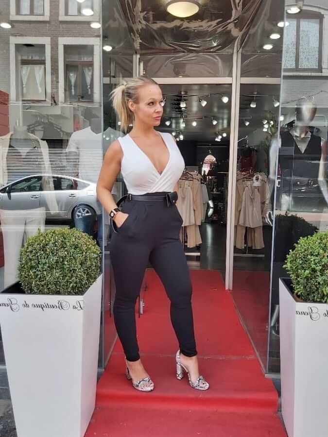 Hot blond milf Gena from Belgium +