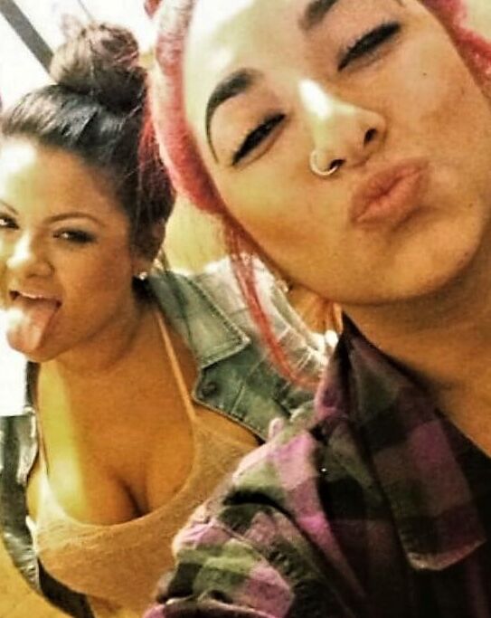 Mexican milfs naty and Dee