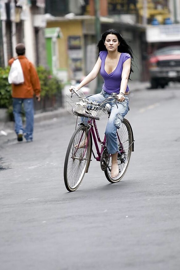 Maite Perroni