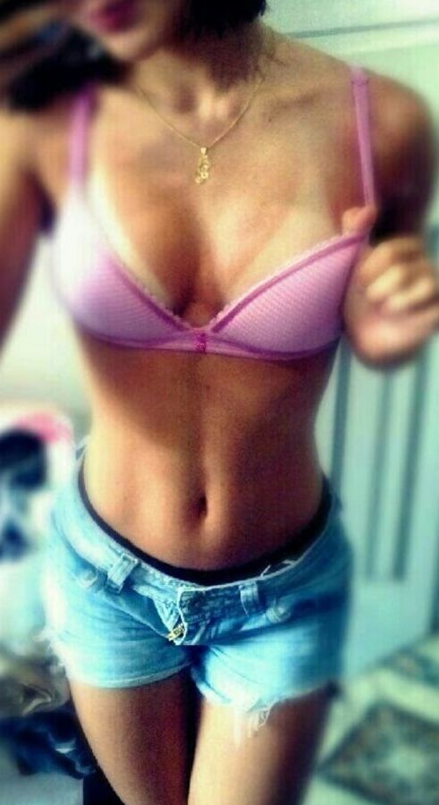 Vicky Putona