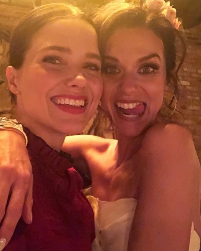 hilarie burton