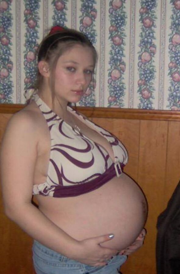 coleen facebook sexy pregnant
