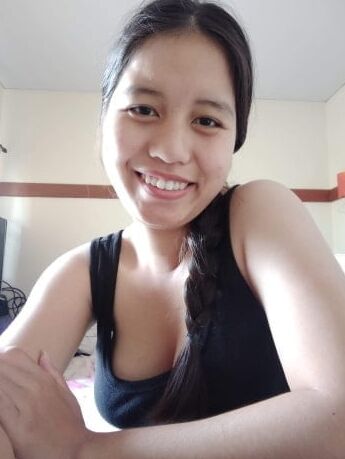 Internet Whore Thai student exposed