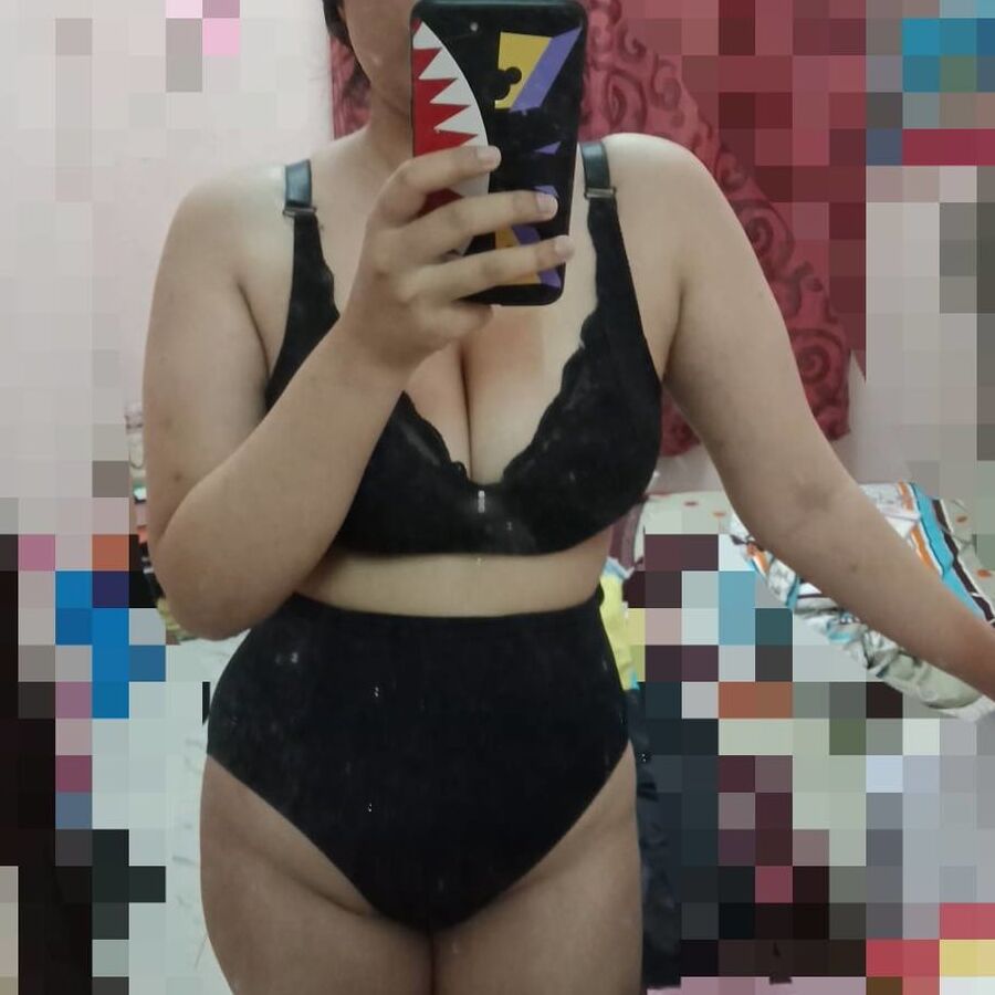Whatsapp girl