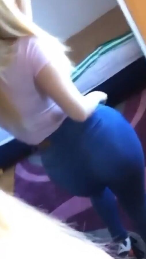Emina Zuban novo