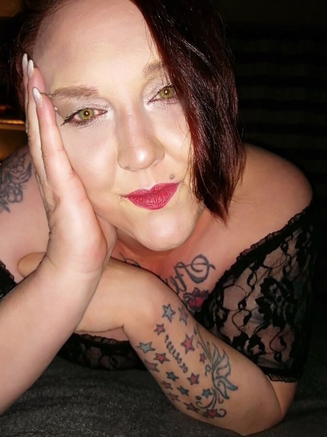 Mommy made up her make-up