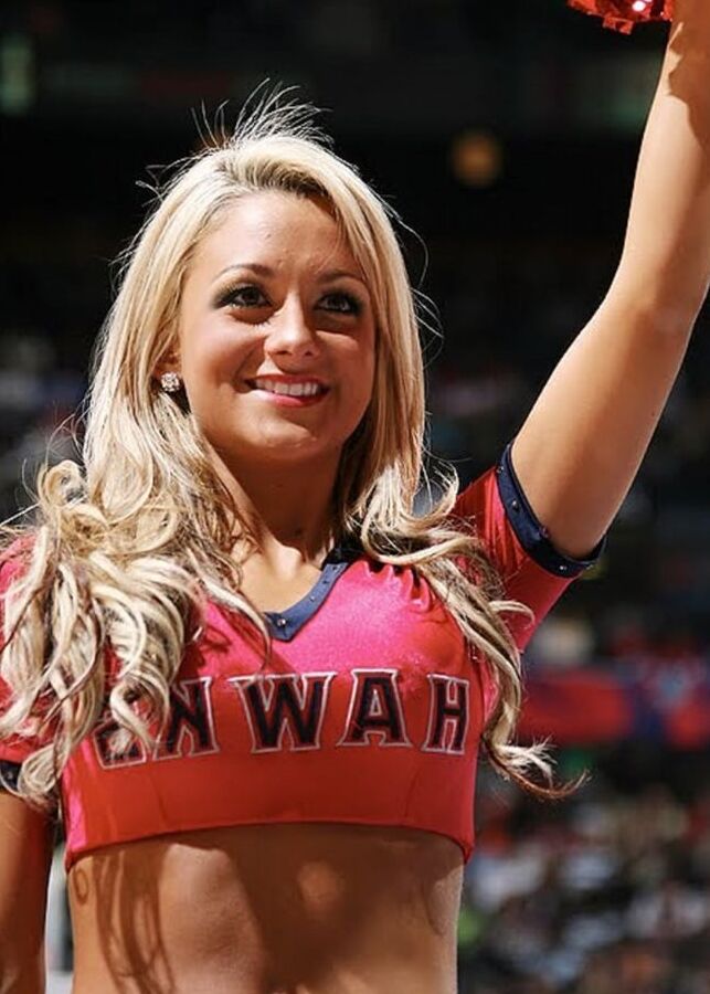 Famous ex-Atlanta Hawks Cheerleader - Brandy Blair