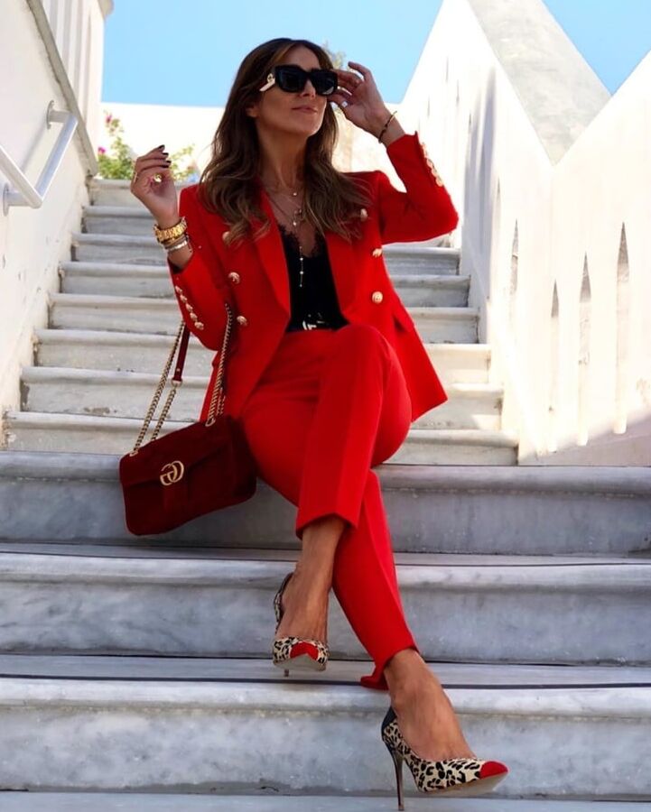 Sexy babes on Highheels from Instagram