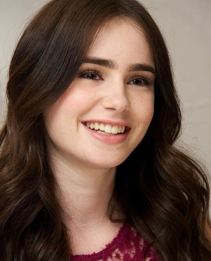 lily collins