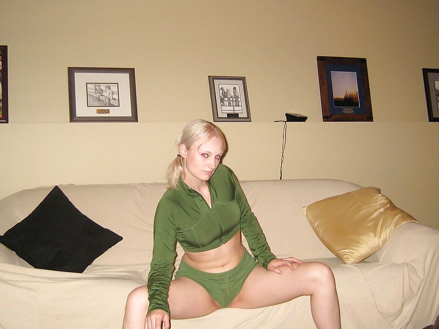 French yo. Blonde Hot Amateur