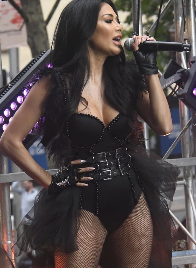 Jerk For Nicole Scherzinger