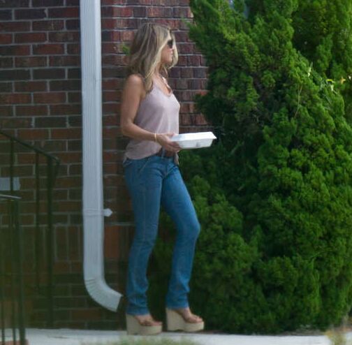jennifer aniston out and about