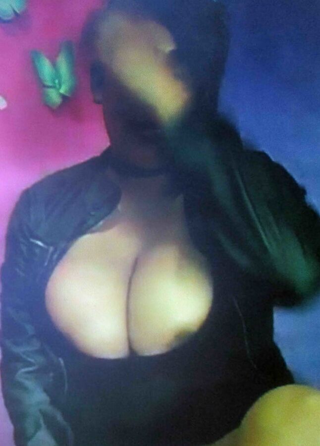 Hot latina