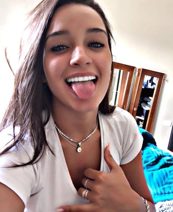 Hot brazilian babe