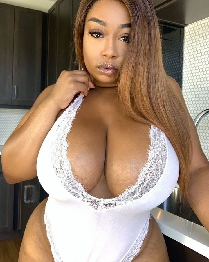 Ebony BBW Britney