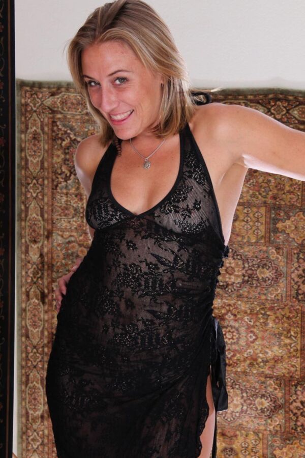 Extreme horny mature
