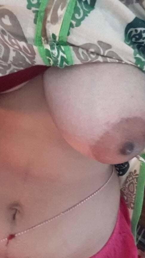 Bangladeshi Cute GF NuDe Selfie For BFF