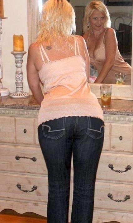 Famous Patriots MILF Fan - Lisa Wark