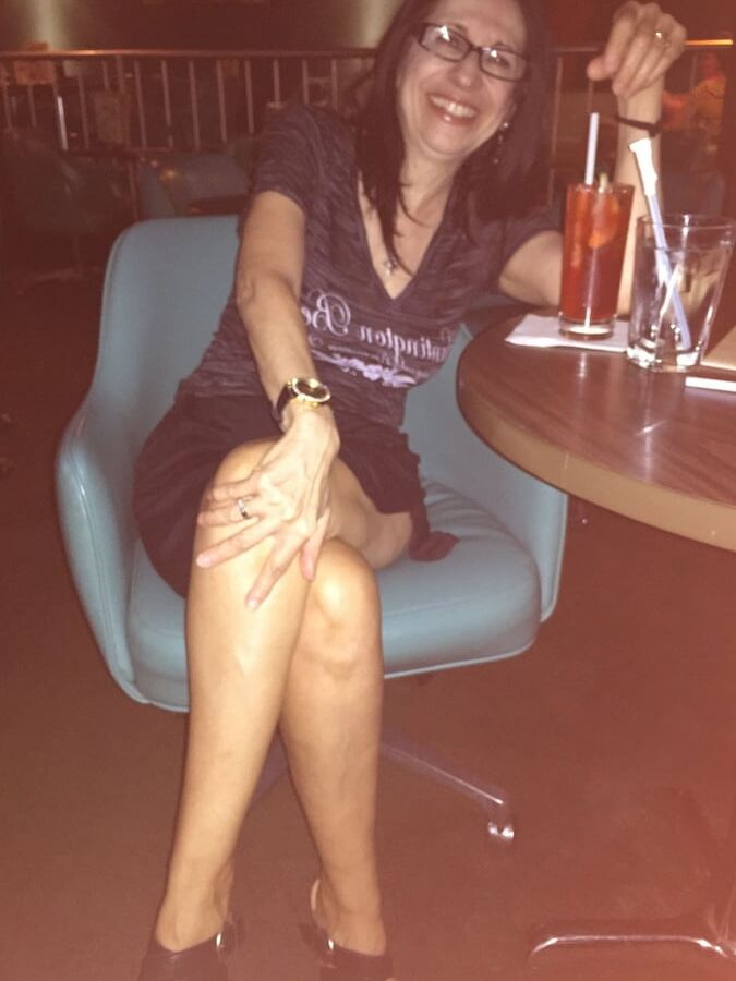 Cuckold Chat Girl (Castle)