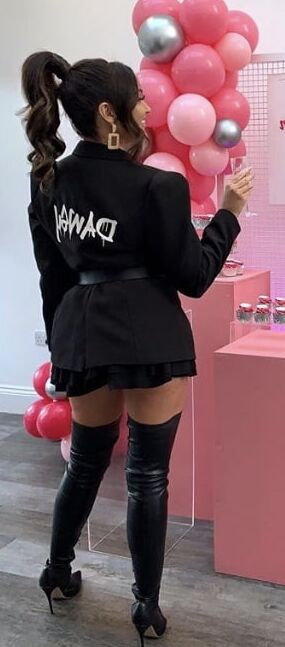 Chav Celeb Sluts- Charlotte Dawson