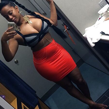 Latina selfie