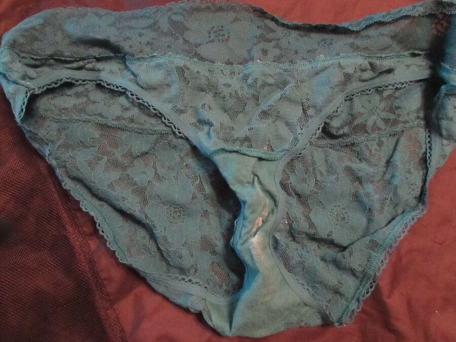 DIRTY PANTIES