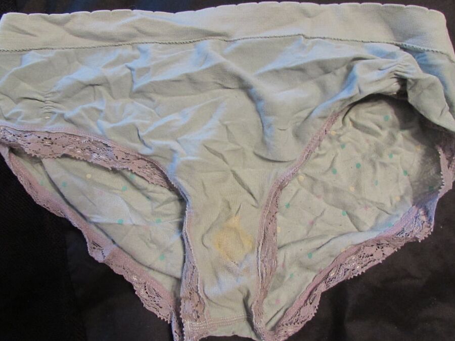 DIRTY PANTIES