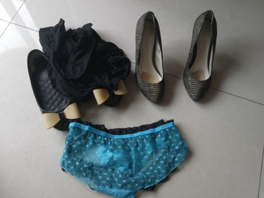 My wife&;s heels are fucked by my friends like a prostitute