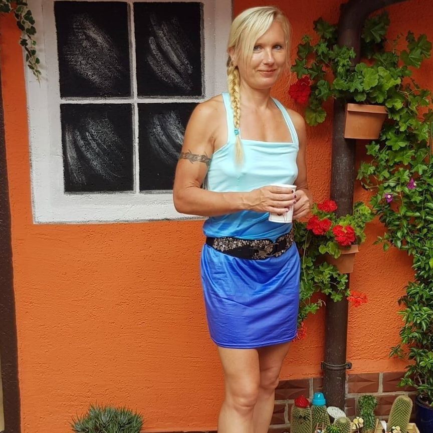 Amateur mature slut Grit from Facebook