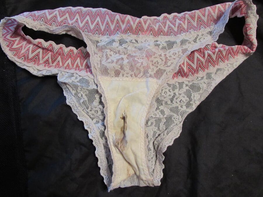 DIRTY PANTIES