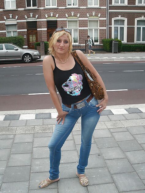 Amateur mature slut Grit from Facebook