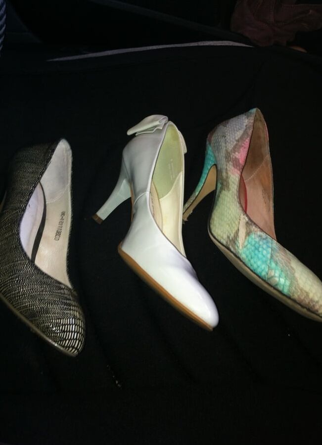 My wife&;s heels are fucked by my friends like a prostitute