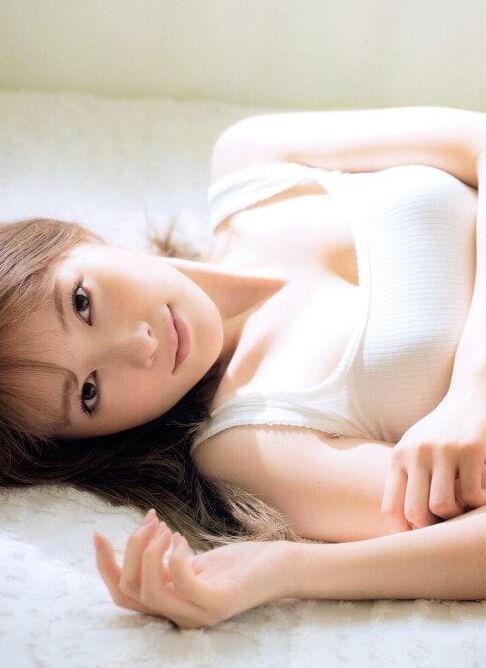 Tomo Sexy girl